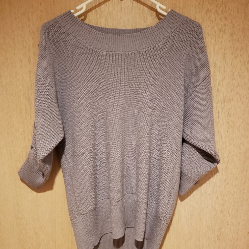 Lightweight sweater